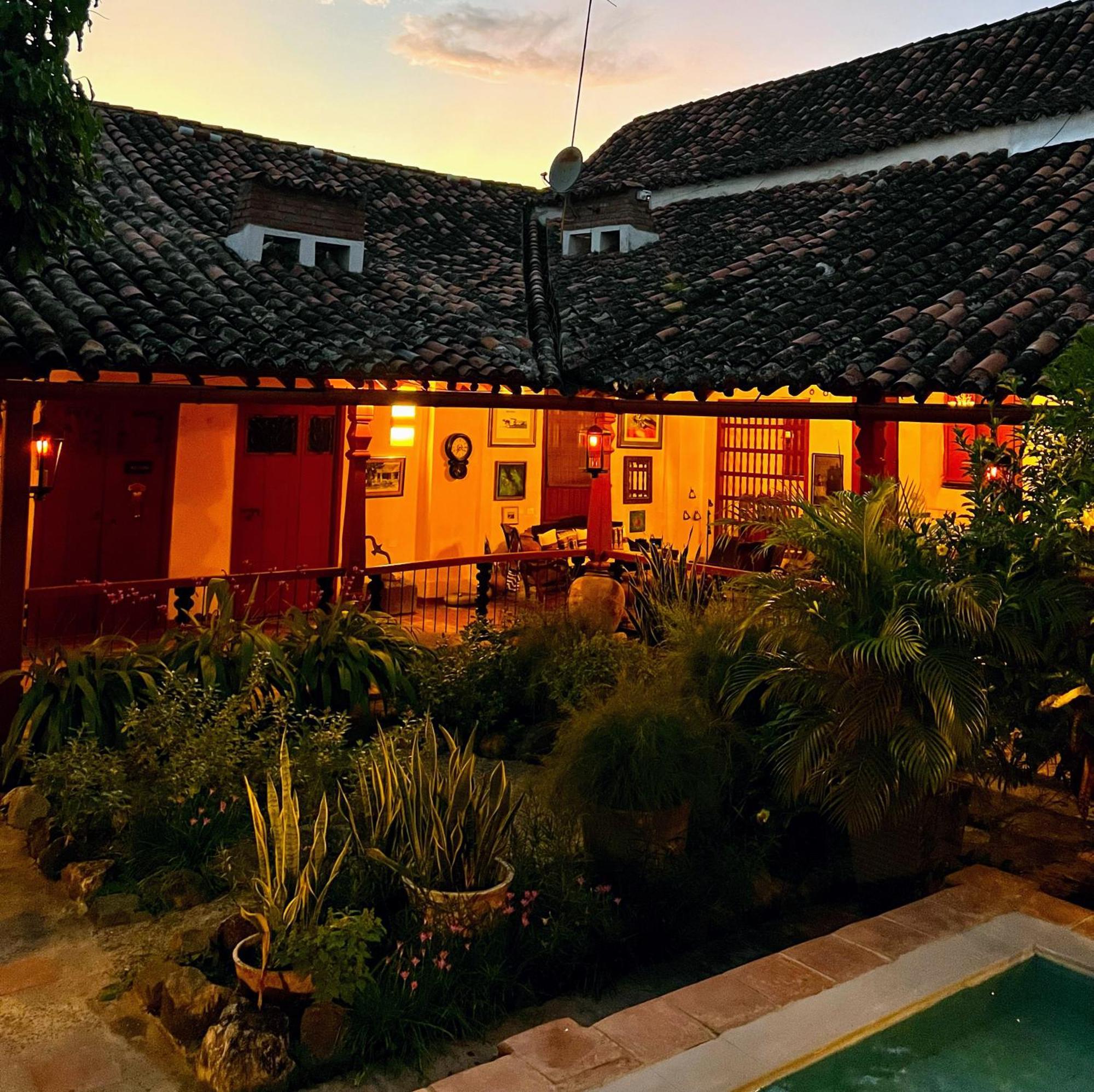 Casa Sinning-Ano1637 Mompos Luaran gambar