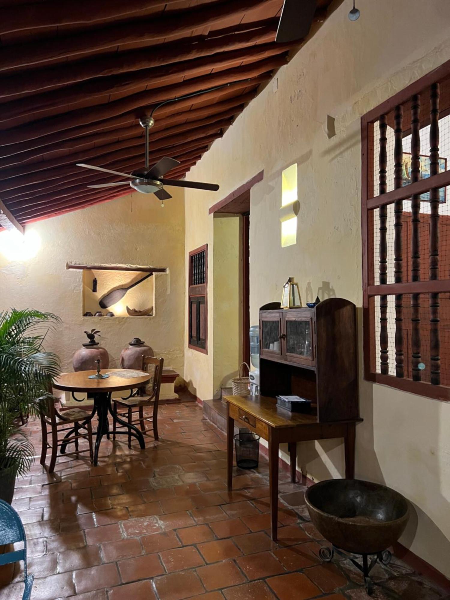 Casa Sinning-Ano1637 Mompos Luaran gambar